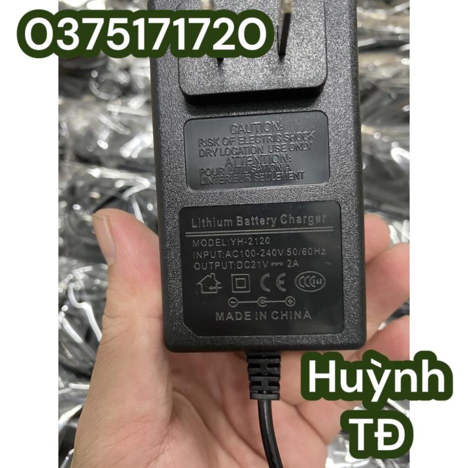 Sạc 5S 21V - 2A dùng cho pin Li-ion có đèn báo và tự ngắt khi đầy.