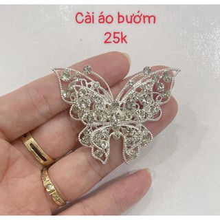 Cài áo bướm