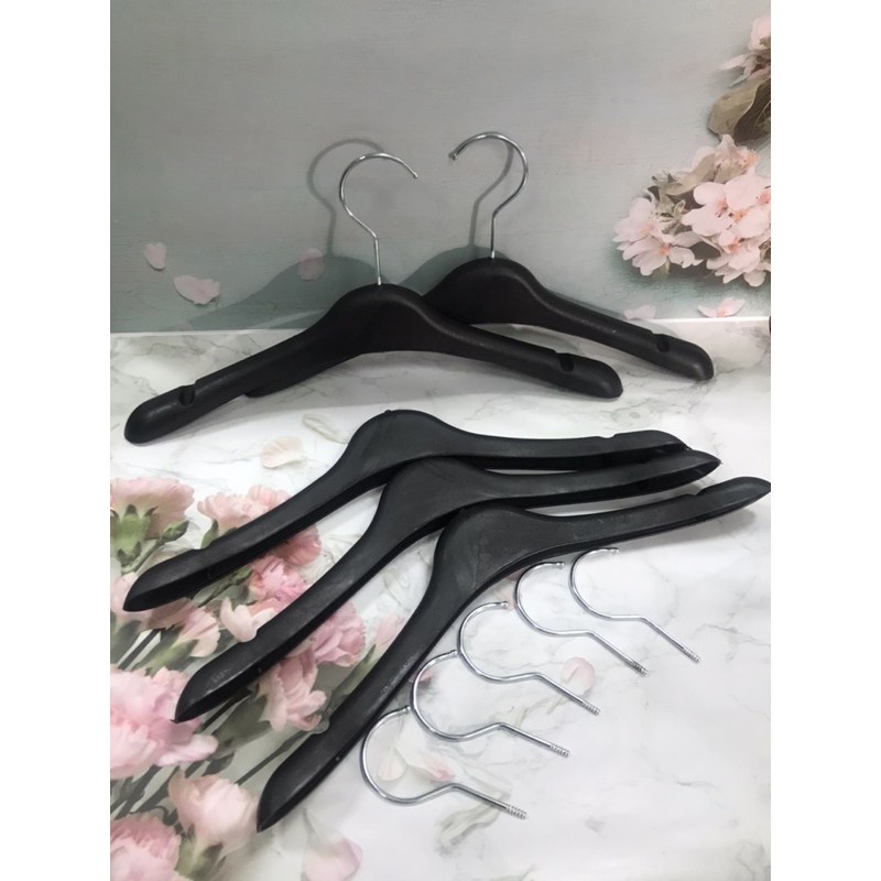 Móc áo/mắc quần áo bằng nhựa đầu móc xoay linh hoạt, móc áo vai 38cm phù hợp cho shop thời trang, nhà may ...