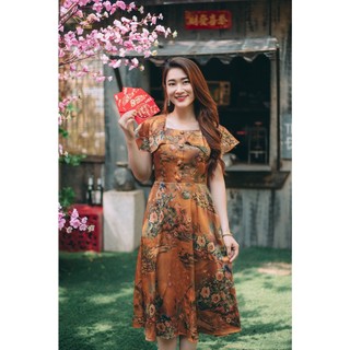 Đầm xòe thiết kế TTV Store Cổ vuông bèo tay sát nách thời trang trung niên Vàng hoa TTV1225 đi chơi đi tiệc
