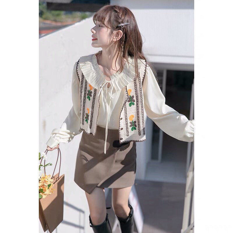 Áo gile hoa màu vàng vinatge cực dễ thương năng động cho nàng