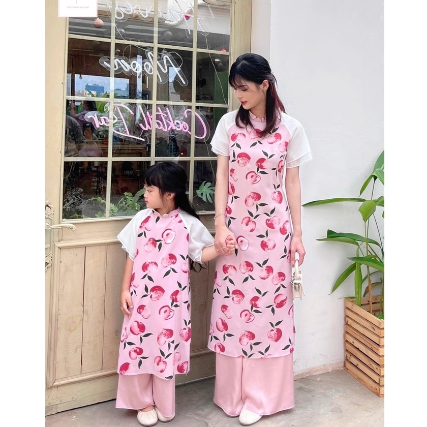 Bộ Áo Dài Cách Tân Hồng Hình Quả Đào Ngắn Tay Quần Lụa Đôi Mẹ Và Bé Diện Tết Cực Xinh AD1007 Dubai