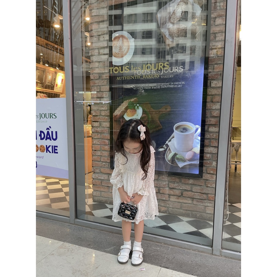 Váy Lennco ren trắng bèo cho bé gái