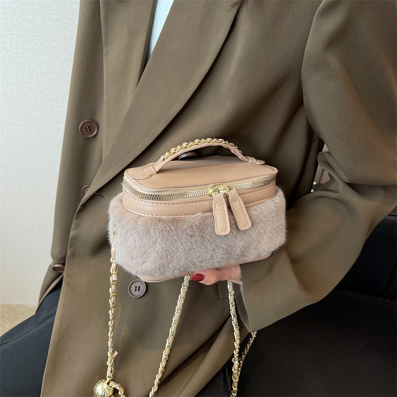 Túi Xách Đeo Chéo Hình Trụ Phối Lông Nhung Phong Cách Thời Trang Retro 2022 Mới