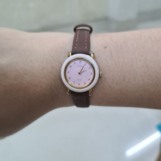 Đồng hồ si Nhật