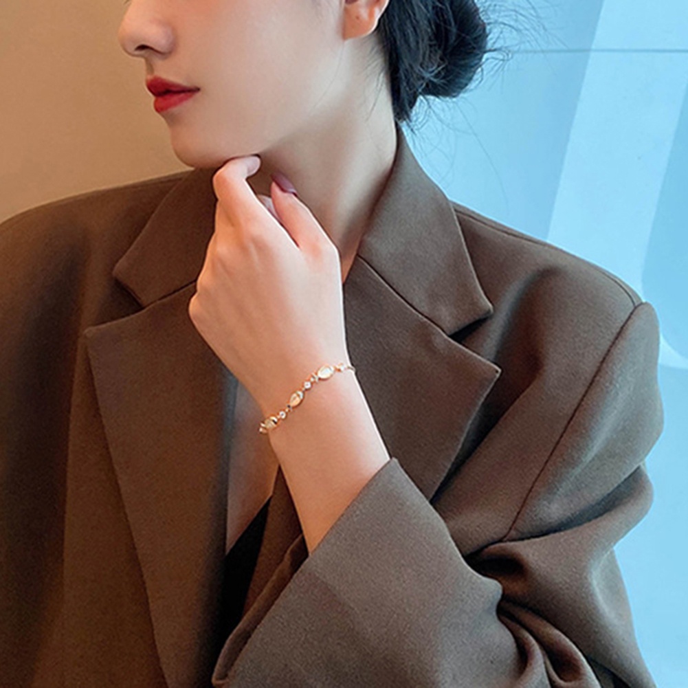 Vòng Tay Nữ Đính Đá Zircon Lấp Lánh Chất Lượng Cao Mới Bán Chạy