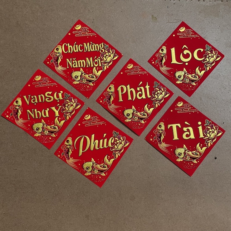 Chữ nhung đỏ dán dưa hấu trang trí ngày tết