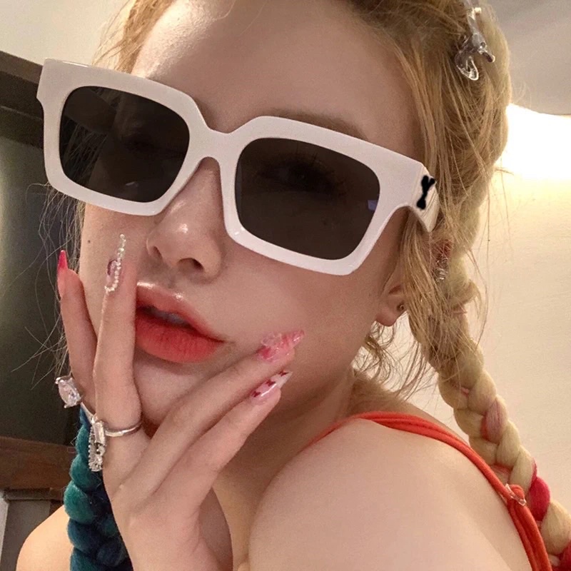 Kính Offwhite Unisex Nam Nữ