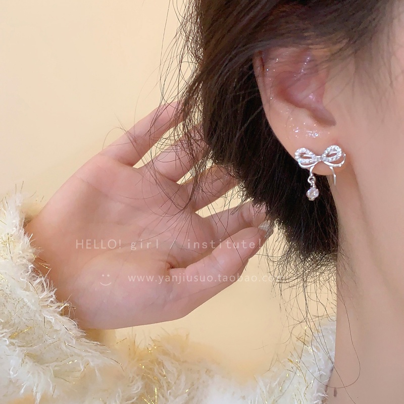 Bông Tai Hình Nơ Đính Đá Zircon Sang Trọng Cho Nữ