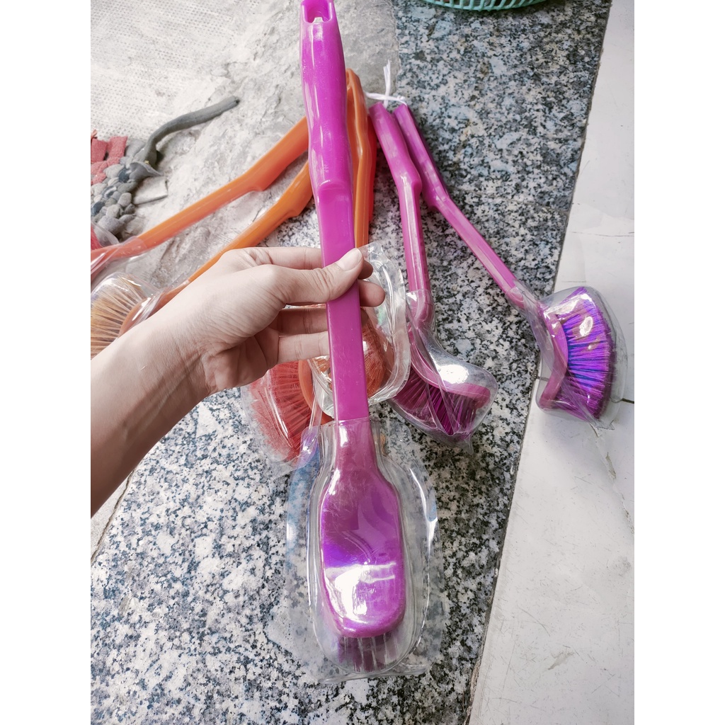 Cây Chà Bồn Cầu Cán Nhựa