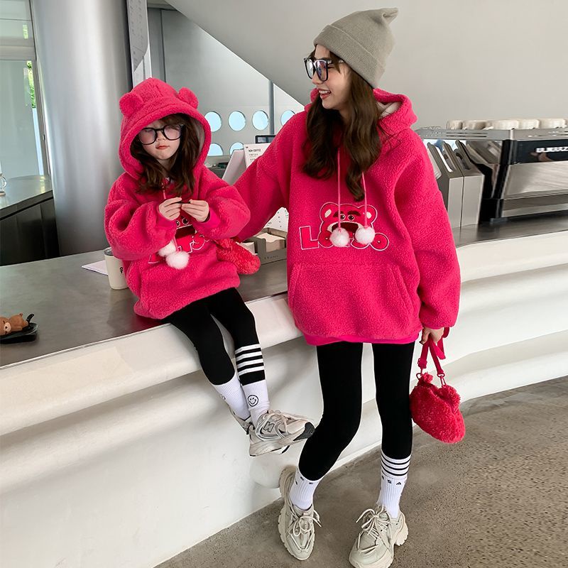 Áo Hoodie Len Đính Tai Gấu / Dâu Tây Dễ Thương Thời Trang Mùa Đông 2022 Cho Mẹ Và Bé