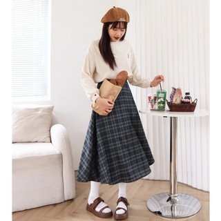 Áo len tăm cổ tròn basic thêu tim - Daily Pullover - by ufo.thebasic