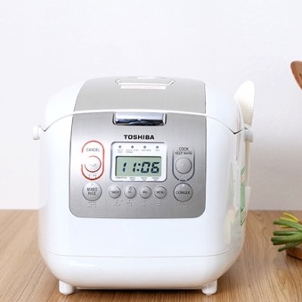 Nồi cơm điện tử Toshiba 1.8 lít RC-18NMFVN (hàng nhập khẩu thái lan-bảo hành 12 tháng toan quốc