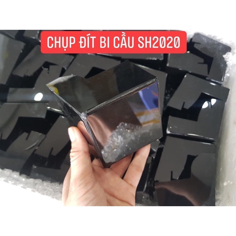 Chụp nhựa dùng làm chụp đuôi chế bi cầu led cho SH 2020