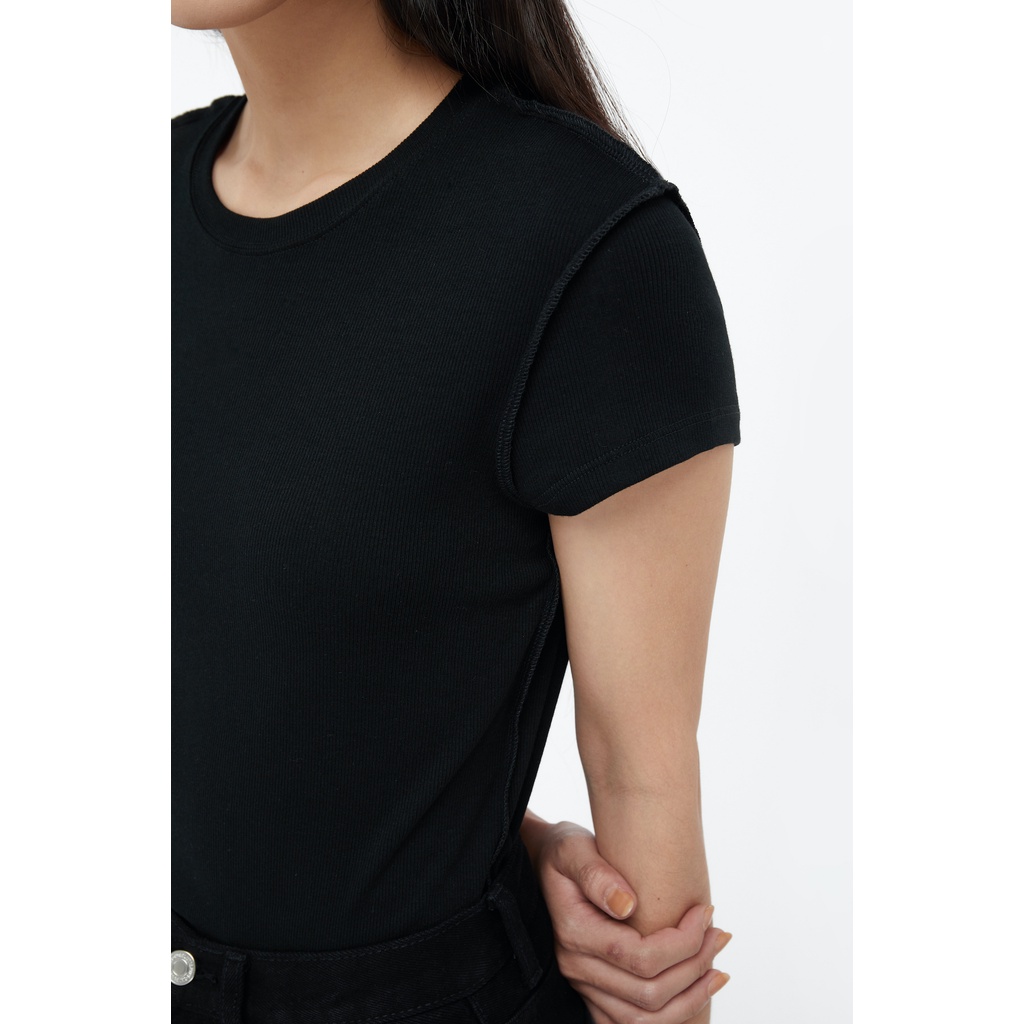 TheBlueTshirt - Áo Thun Nữ Phom Ngắn Vắt Sổ Ngoài Vai Màu Đen - The Lines Rib Top - Black