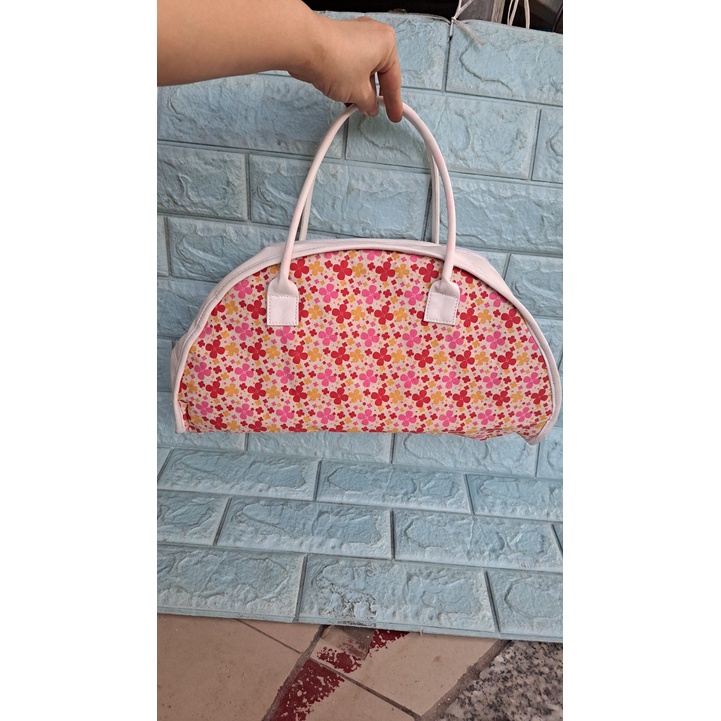 Túi xách hoa văn quà từ Sunplay