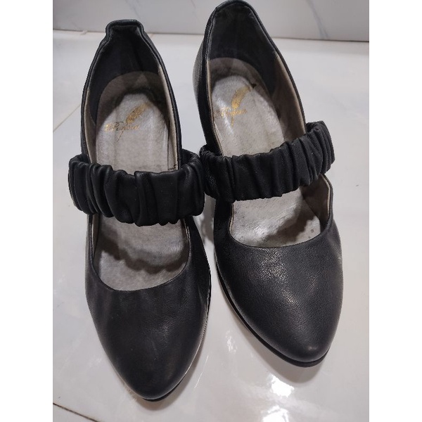 Giày da thật size 35,5