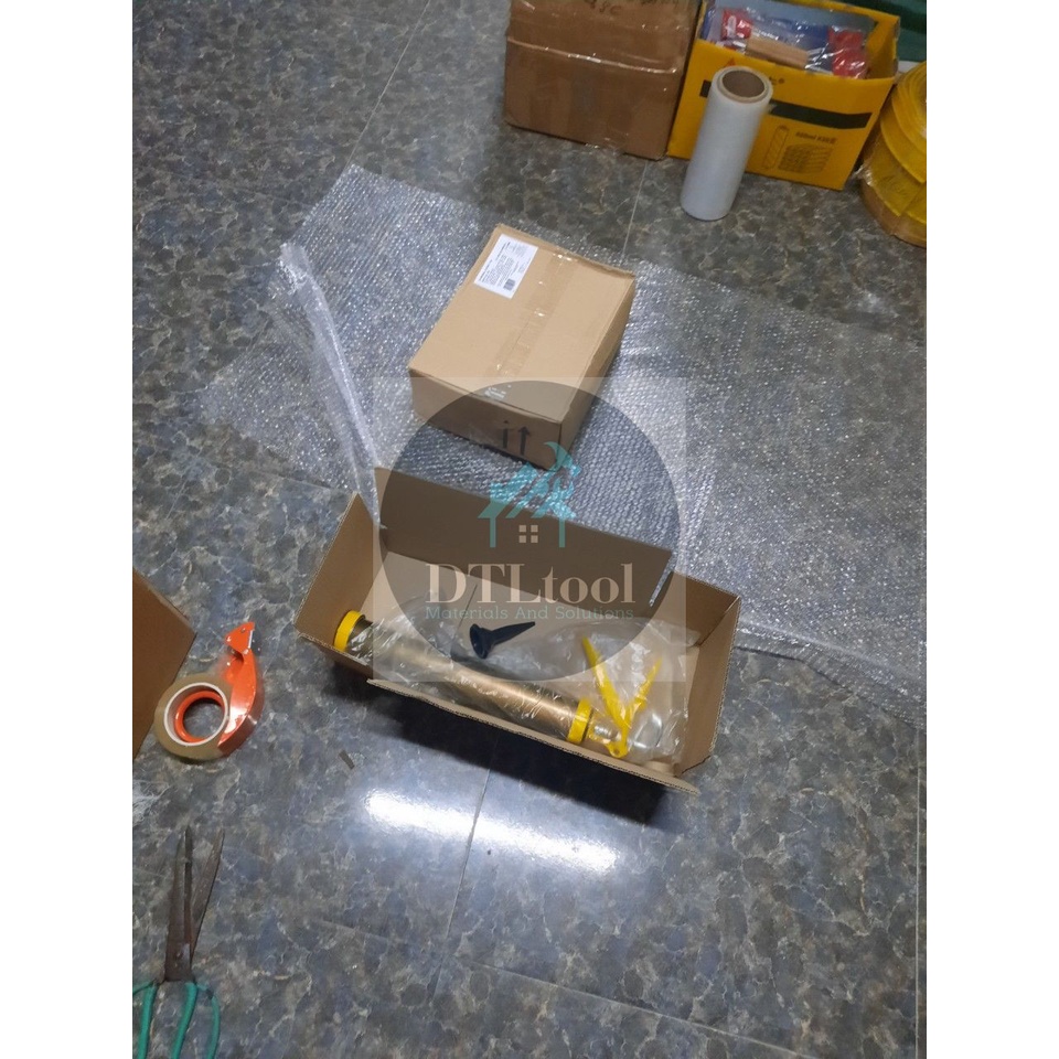 Súng bơm keo Sikaflex. Dụng cụ bơm keo Flex 600ml