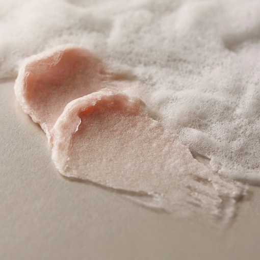 Sữa rửa mặt sáng da, tái tạo ngăn ngừa lão hóa Aromatica Reviving Rose Infusion Cream Cleanser 145g