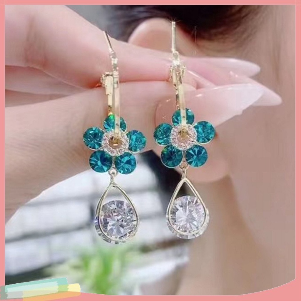 Đôi Khuyên Tai HìNh Hoa HướNg Dương ĐíNh Kim Cương Giả ThờI Trang Cho Nữ S925