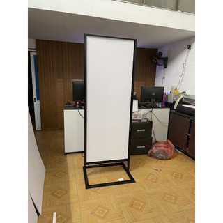 Standee khung sắt kích thước 60*160