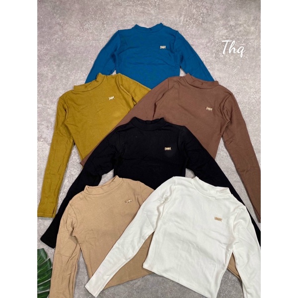 Áo croptop cổ 3p tăm lót lông kèm tag