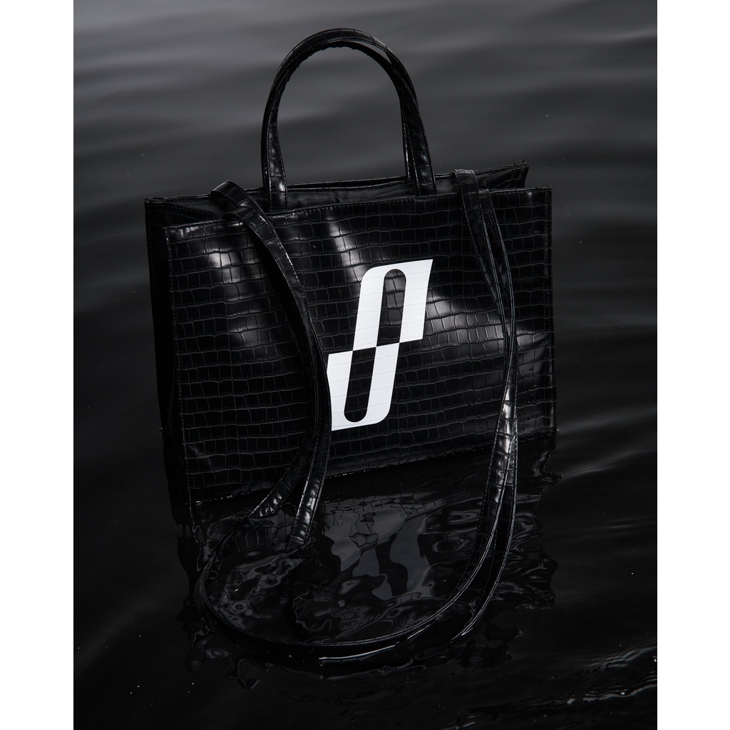 Túi đeo chéo quai cầm SPOILED Da PU Đen dập vân M - Black CroPrint Top-Handle Bag