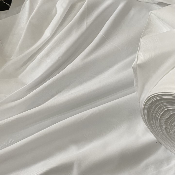 Vải Kate Bột PolyTrắng In Nổi - Khổ Lớn Khoảng 2m42 - Không Co Giãn, Chất Dày Dặn - May Màn Cửa, Bộ Ga Trải Giường Vỏ G