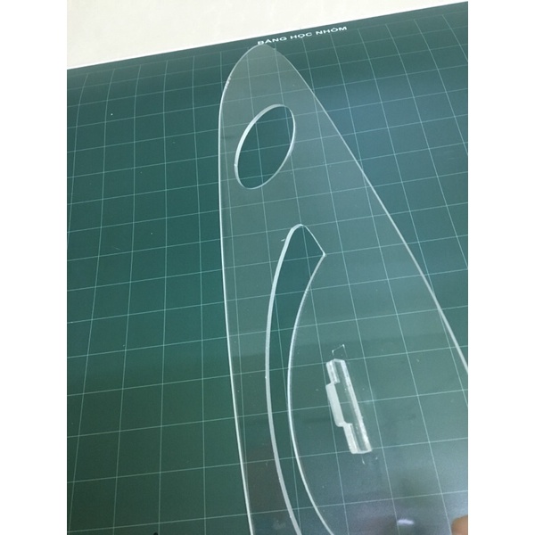 Thước Parabol MiKa Trong Suốt 39Cm