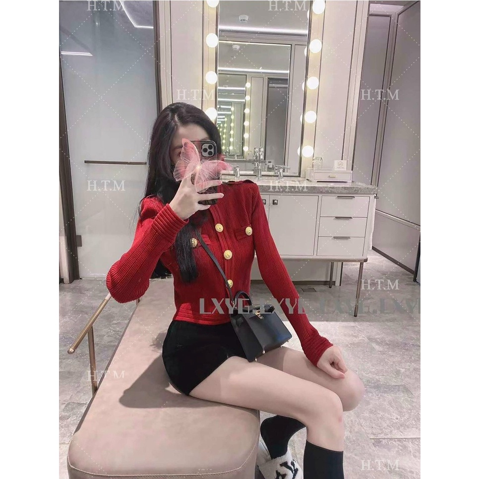 Áo len dài tay khuy đồng hai túi nắp