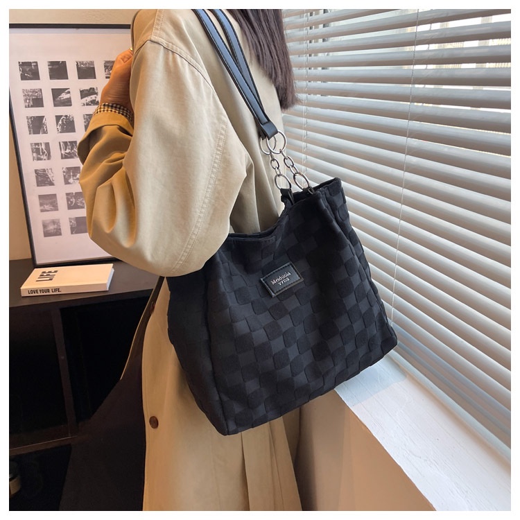 Túi Xách Cỡ Lớn Thiết Kế Trẻ Trung Hợp Thời Trang Cho Bạn Gái