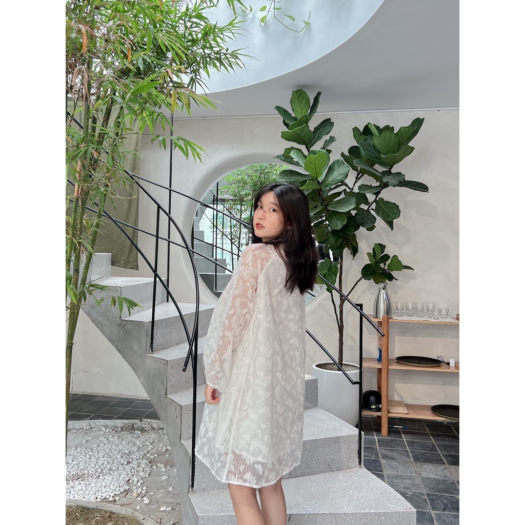 Váy đầm Babydoll trắng cổ tàu tiểu thư dài tay phù hợp đi chơi nhẹ nhàng