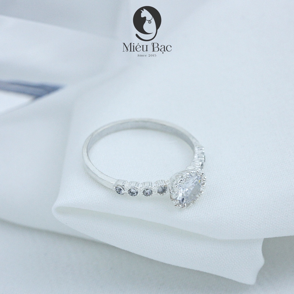Nhẫn bạc nữ viền đá trắng chất liệu bạc 925 thời trang phụ kiện trang sức nữ thương hiệu Miêu Bạc N400211
