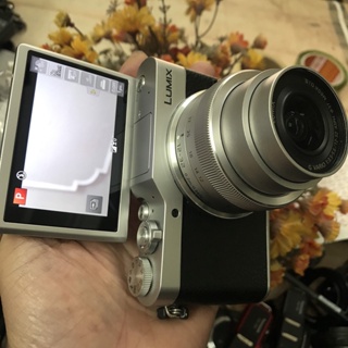 Máy ảnh Panasonic Lumix GF9 quay phim 4K Mp4
