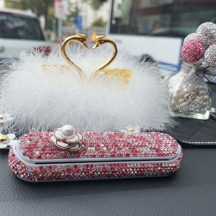 Bảng Để Lại Số Điện Thoại Trên Taplo Xe Hơi Kiểu Dáng Hoa Trà Đính Đá Sang Trọng