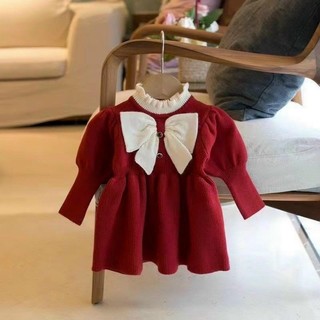 váy len nơ Cổ bèo