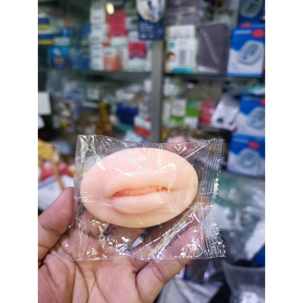 Môi học phun xăm chất liệu silicon bền đẹp