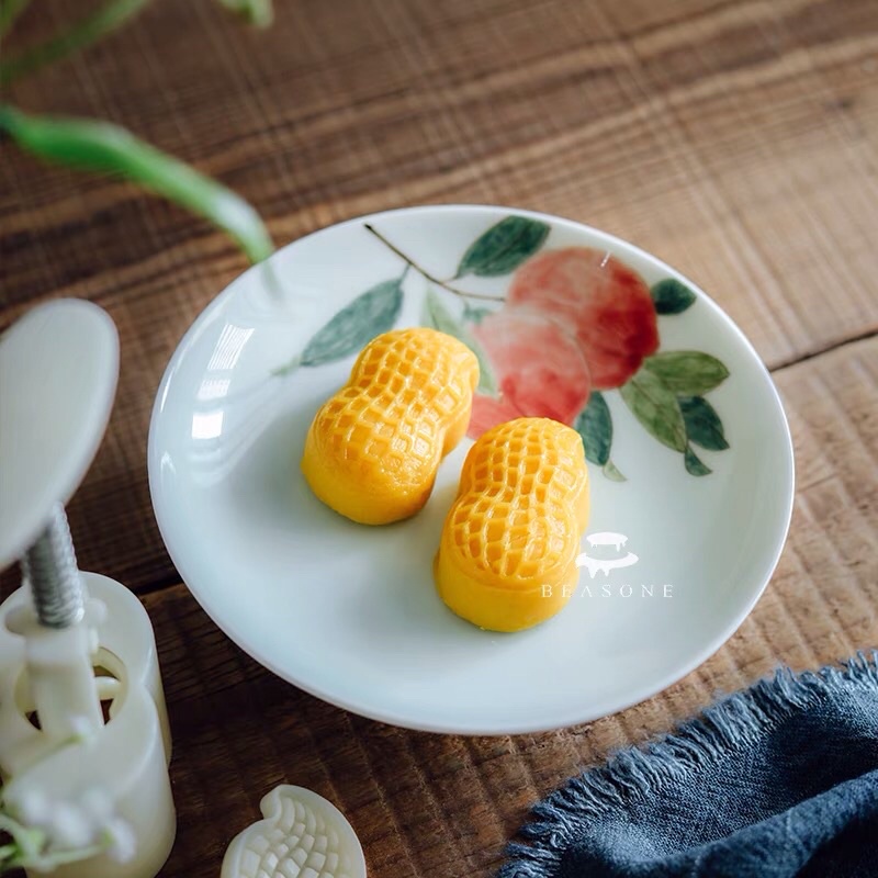 Khuôn bánh hình đậu phộng trái hồng 20gr khuôn nhấn lò xo