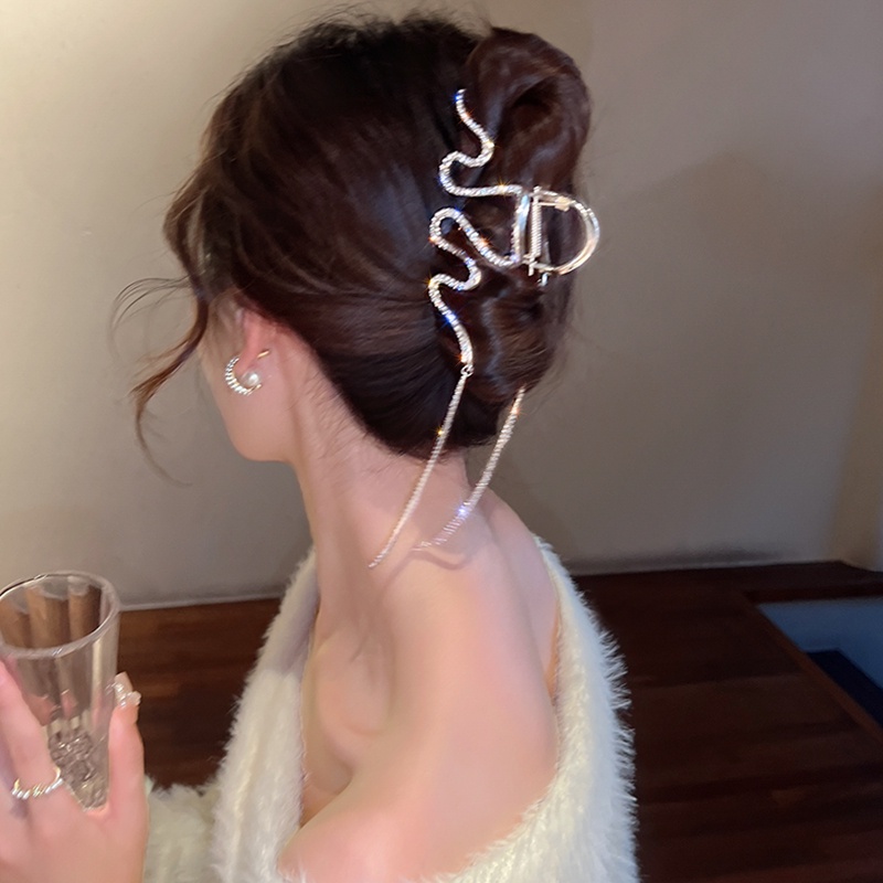 Kẹp Tóc Dạng Rắn Đính Kim Cương Lấp Lánh Sang Trọng