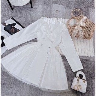 Đầm trắng xoè cổ vest