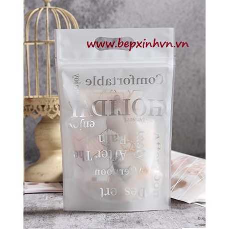 Túi zip trắng có chữ (10/50/250túi)