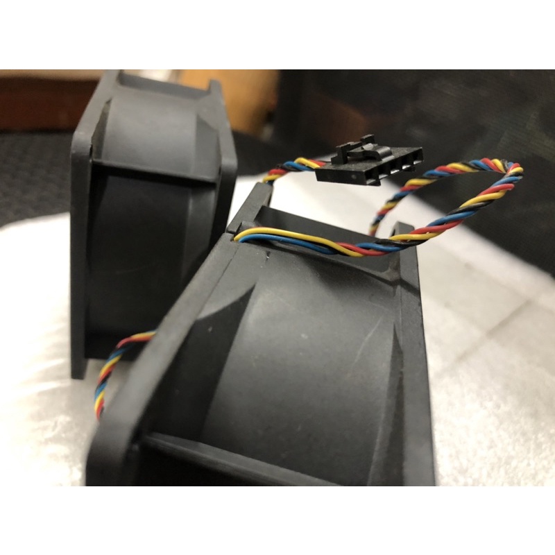 Fan 8cm FORCECON 12V 0.8A 3,8cm đã test kĩ, chạy tốt