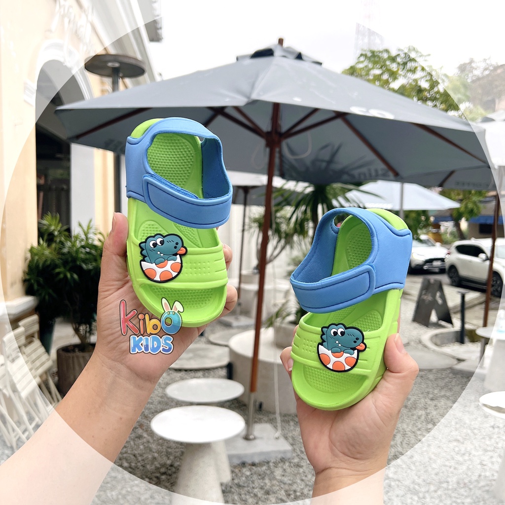 Sandal Xốp Mẫu MỚi 2022 Cho Bé Trai Siêu Nhẹ Siêu Bền Hoạ Tiết Batman Mã BT238