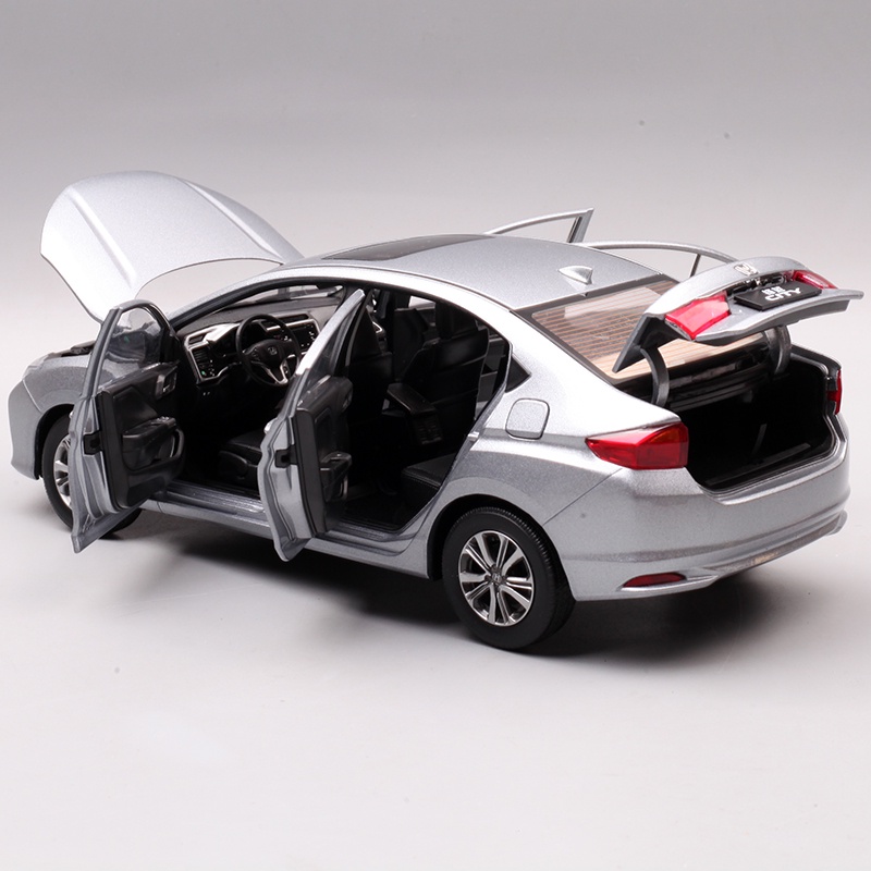 Mô hình xe Honda City tỉ lệ 1:18