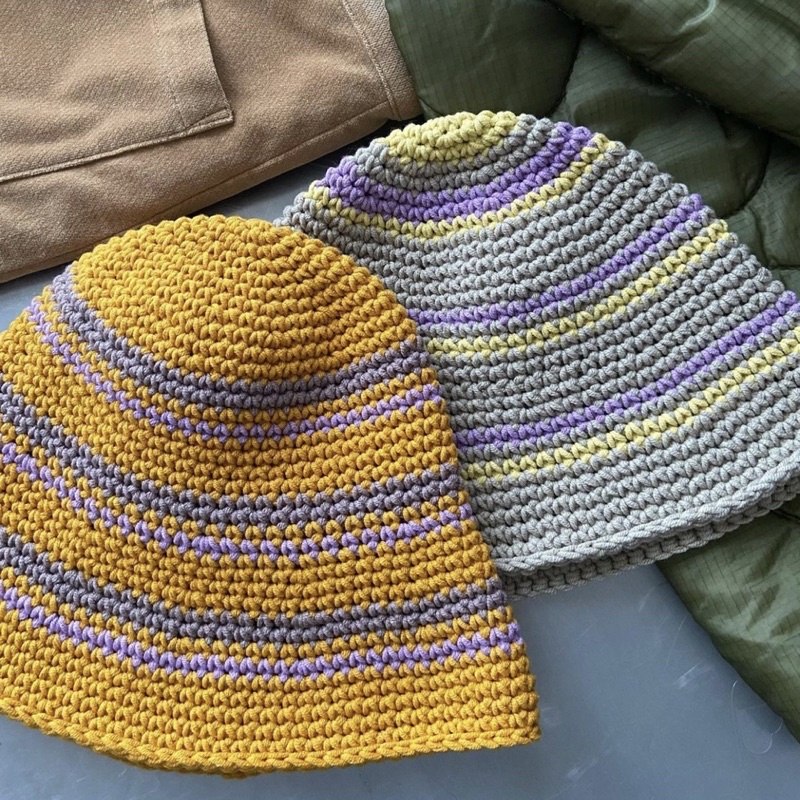 MŨ LEN MÓC PHỐI MÀU