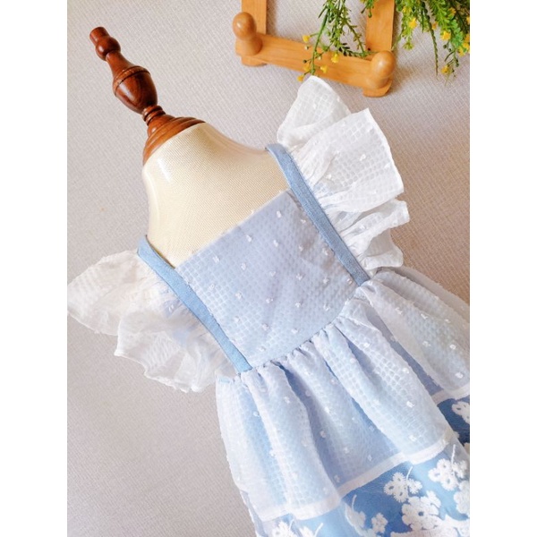 Đầm công chúa màu xanh, tay cánh tiên phối voan & ren trắng cho bé 9kg - 33kg