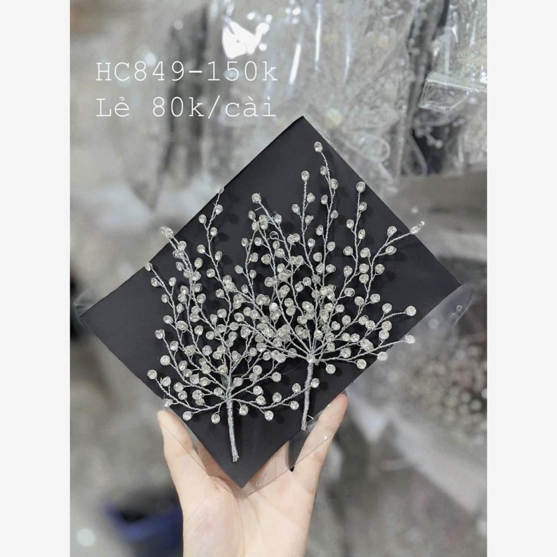 Các mẫu cài tóc cô dâu