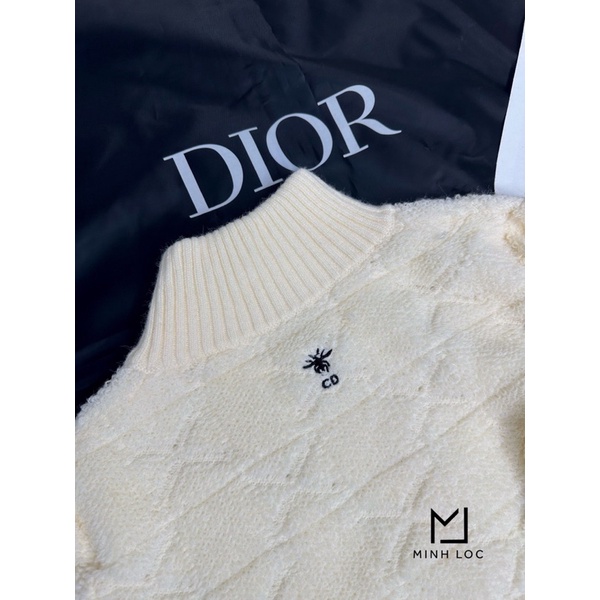 Áo khoác len lông cừu xinh