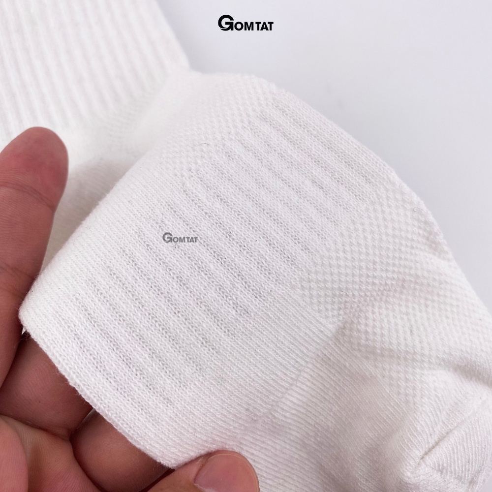 Tất vớ nam nữ cổ trung trơn màu GOMTAT chất liệu cotton cao cấp, có thiết kế thoáng khí, êm mềm đi mát -GOM-KLB-TRONLUNG