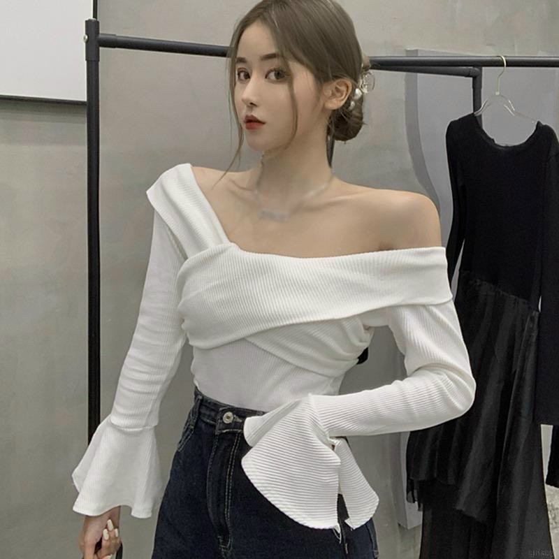 Áo nữ kiểu crop top tay dài loe bẹt vai đắp chéo cực sang cho cô nàng xinh đẹp oa